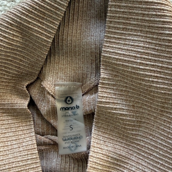 Mono B Ribbed Sports Bikers Shorts in Tan size Small - Picture 2 of 4